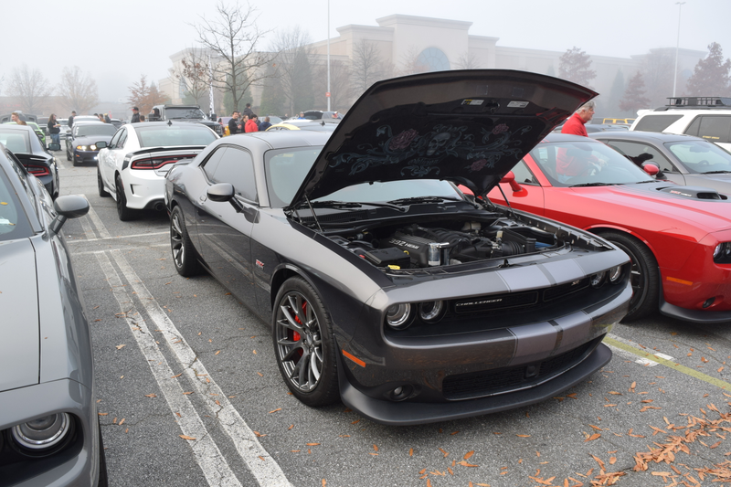 Illustration for article titled I went to Caffeine and Octane this morning and walked around some Challengers ...